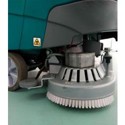 Fregadora Tennant T5 de conductor acompañante