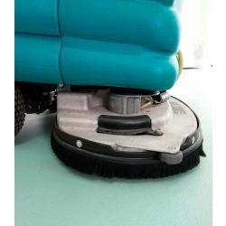 Fregadora Tennant 5680 de conductor acompañante