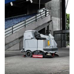 Fregadora conductor sentado Nilfisk BR1100s